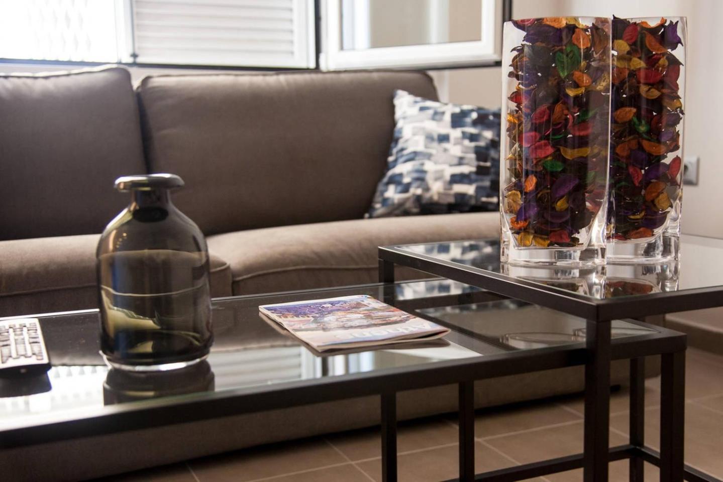 Toni'S Charming Apartment In The Thisseo Station เอเธนส์ ภายนอก รูปภาพ